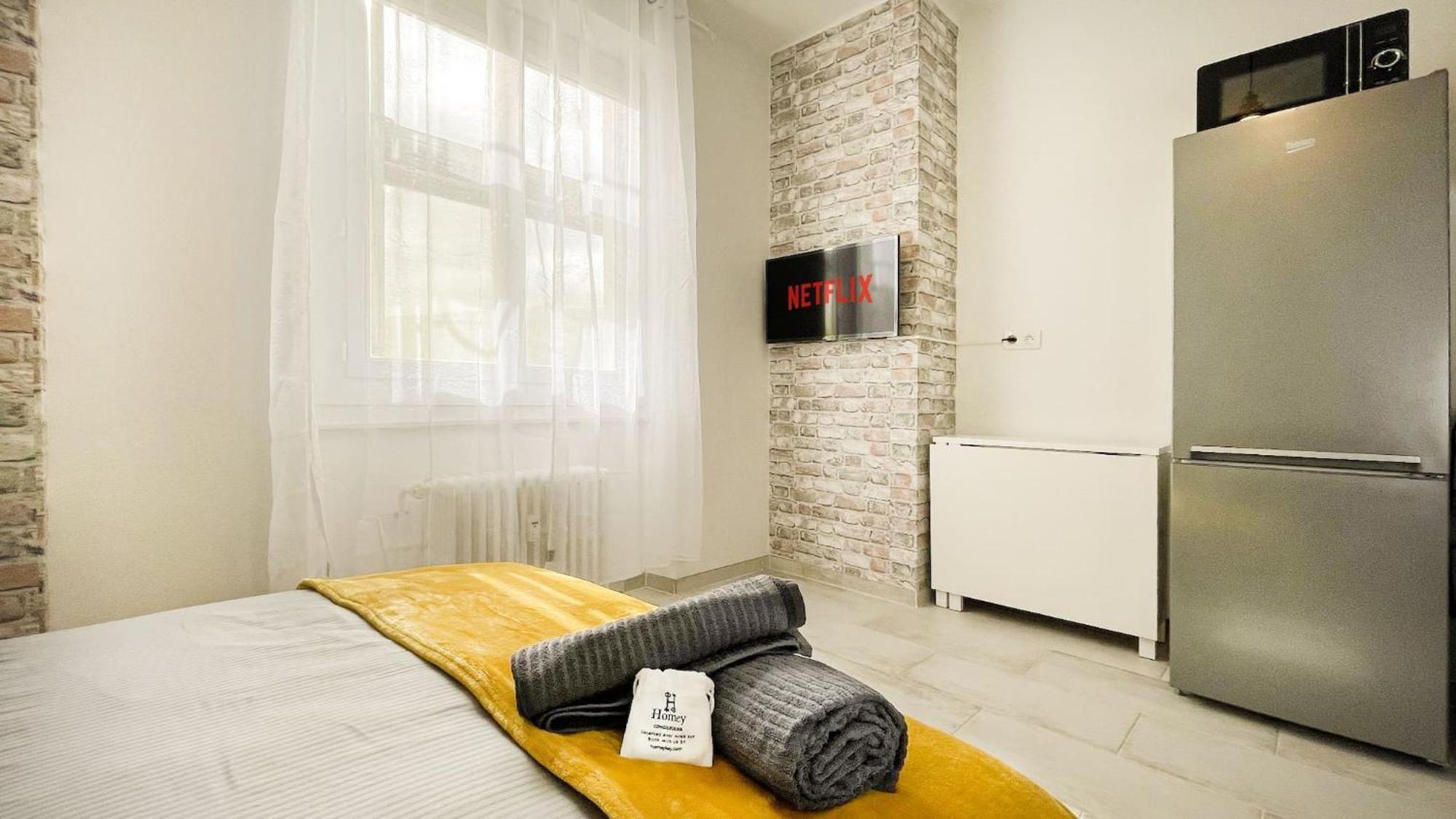 Homey Keola - Parking Prive Gratuit - Aux Portes De Geneve - Au Pied Du Tram - Appartement Avec 1 Chambre Et Un Grand Salon Avec Un Canape-Lit Ambilly Luaran gambar